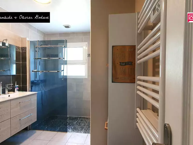 Maison, 114 m²