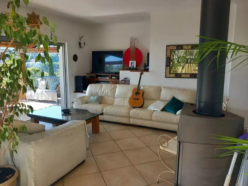 Maison, 175 m²