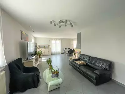 Maison, 180 m²