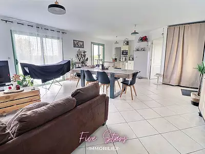 Maison, 116 m²