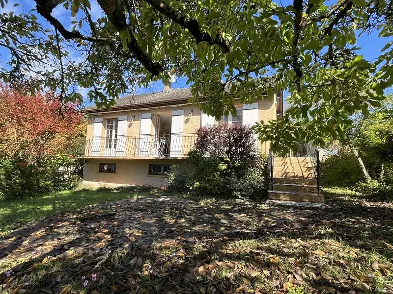 Maison, 77 m²