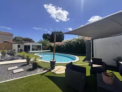 Maison, 225 m²