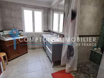 Maison, 123 m²