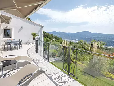 Maison, 360 m²
