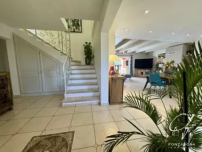 Maison, 278 m²