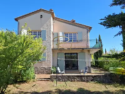 Maison, 158 m²