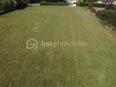 Terrain, 1 910 m²