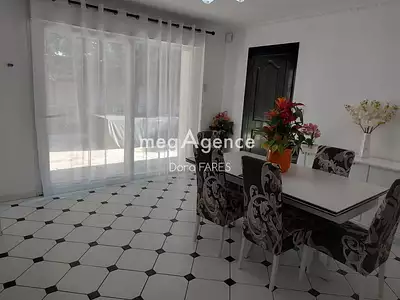 Maison, 165 m²