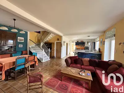 Maison, 165 m²