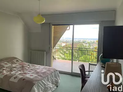 Maison, 215 m²