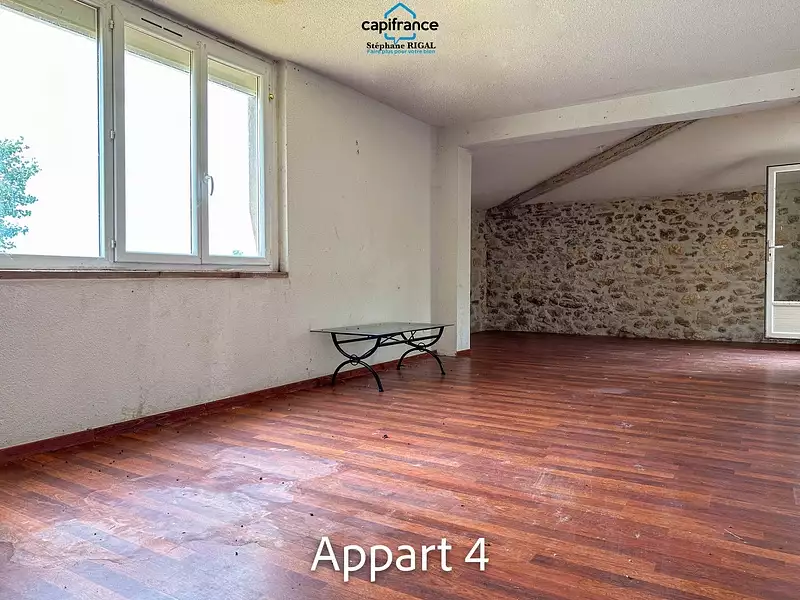 Immeuble, 315 m²