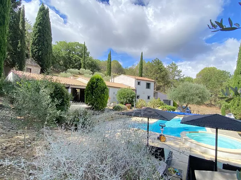 Maison, 165 m²