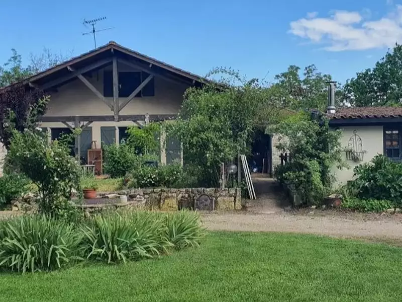 Maison, 350 m²