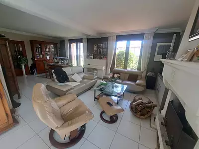 Maison, 178 m²