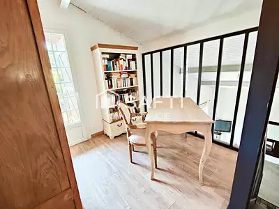 Maison, 193 m²