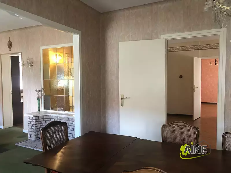Maison, 268 m²