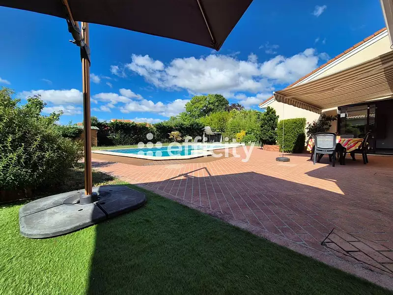 Maison, 150 m²