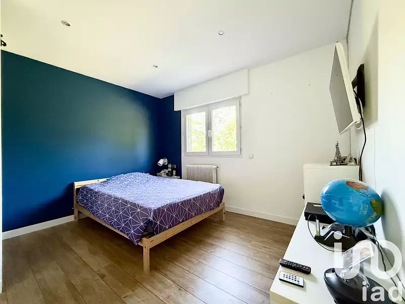 Maison, 225 m²