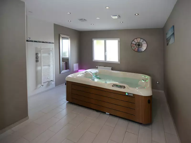 Maison, 272 m²