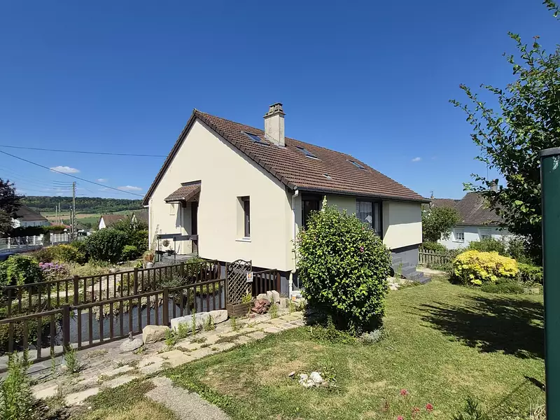 Maison, 107 m²