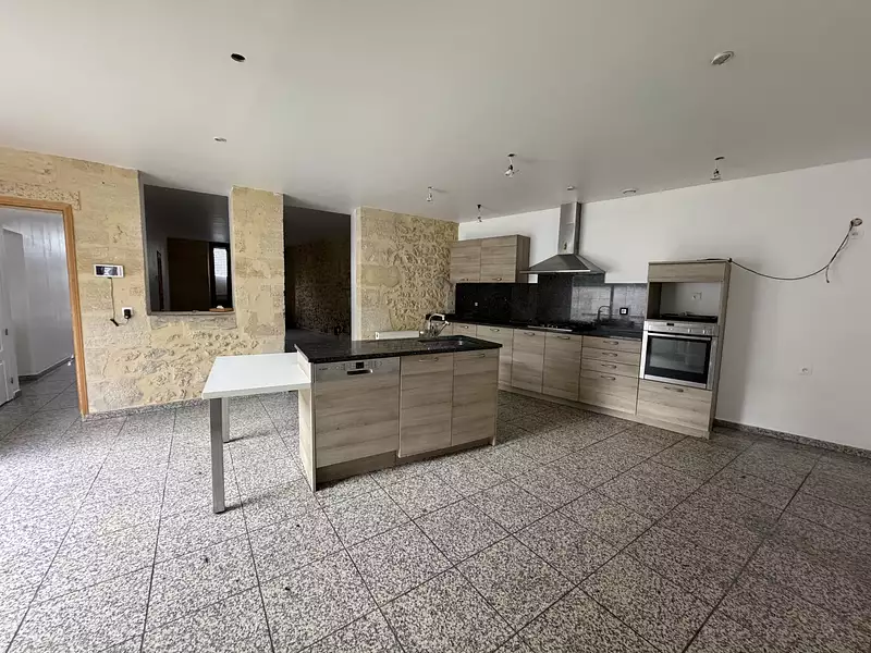 Maison, 178 m²