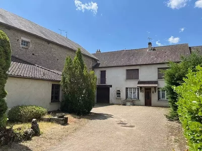 Maison, 167 m²