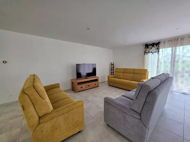 Maison, 325 m²