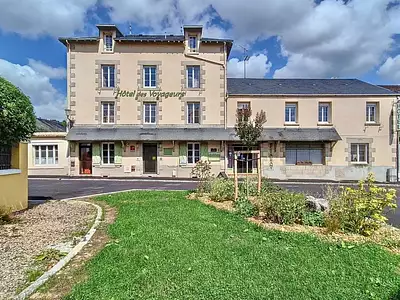 Maison, 586 m²