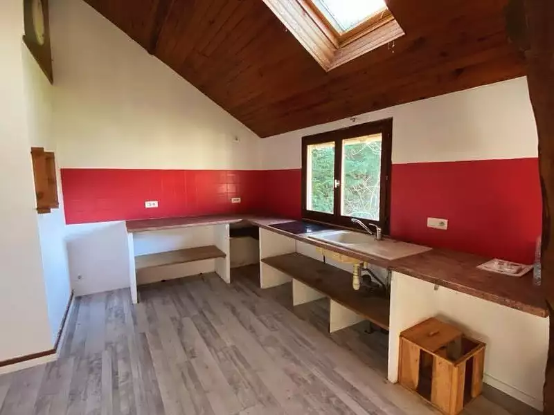 Maison, 225 m²