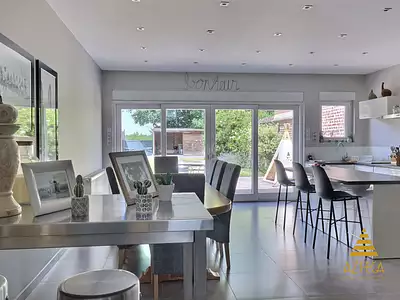 Maison, 188 m²