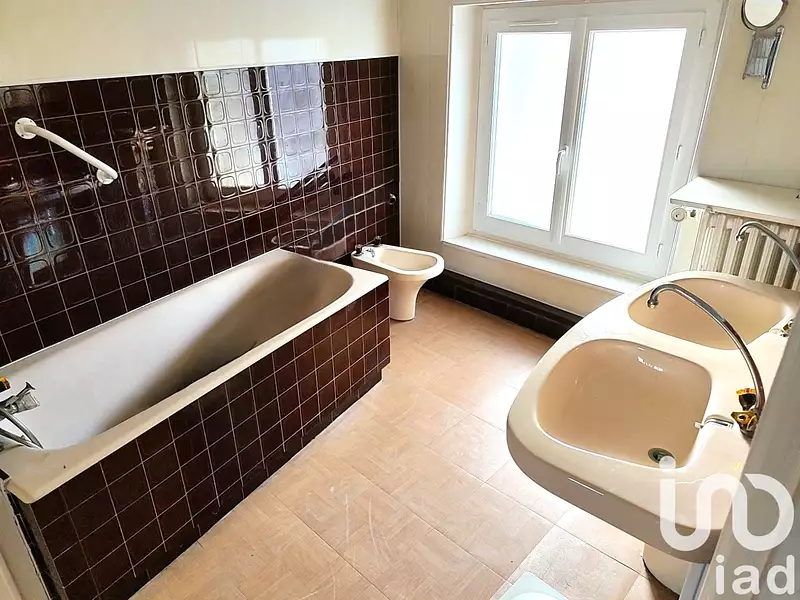 Maison, 238 m²