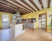 Maison, 240 m²