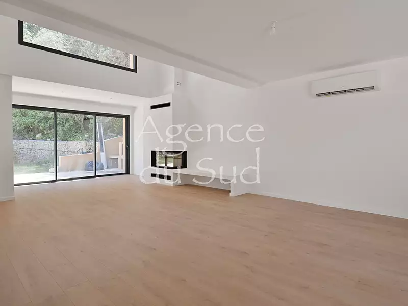 Maison, 180 m²