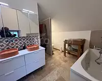 Maison, 253,04 m²