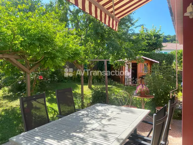 Maison, 168 m²