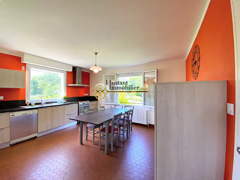 Maison, 159 m²