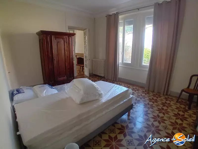 Maison, 185 m²
