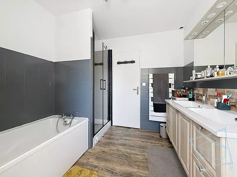 Maison, 125 m²