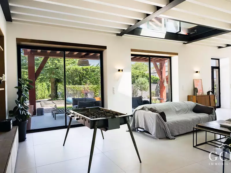 Maison, 243 m²