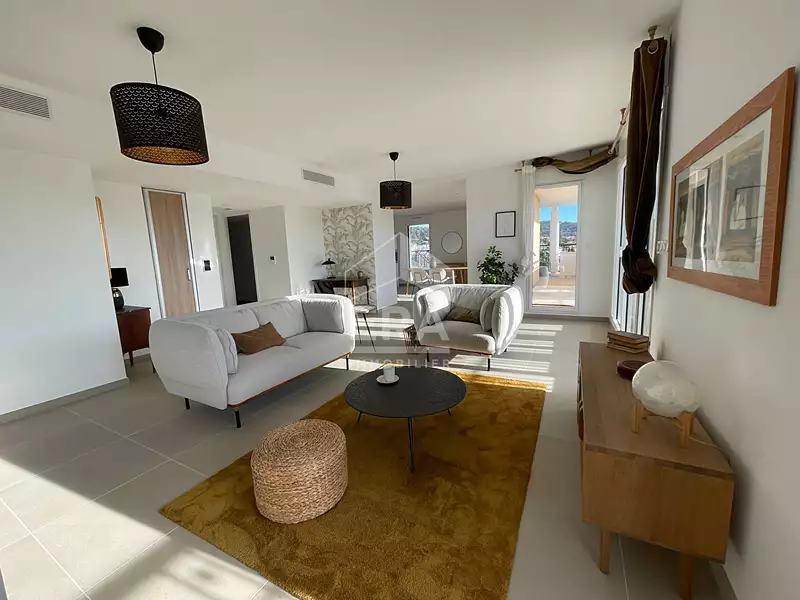 Appartement, 115 m²