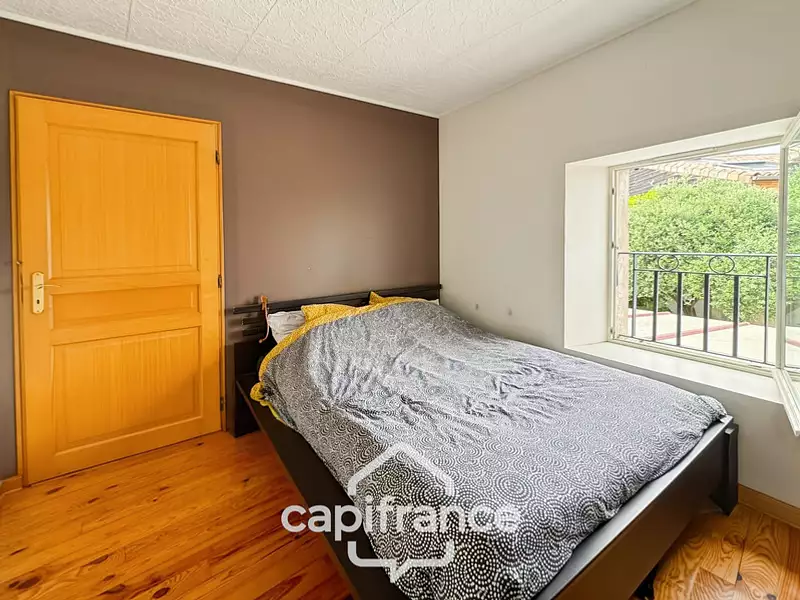 Maison, 197 m²