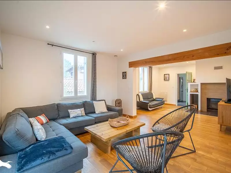 Maison, 190 m²