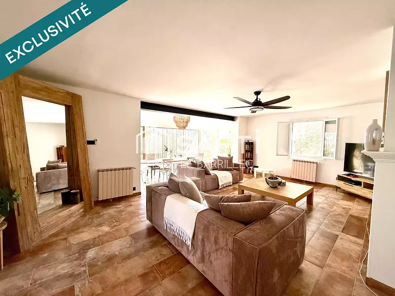 Maison, 250 m²