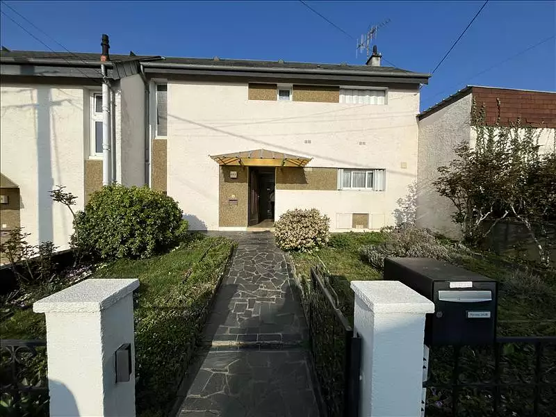 Maison, 111 m²