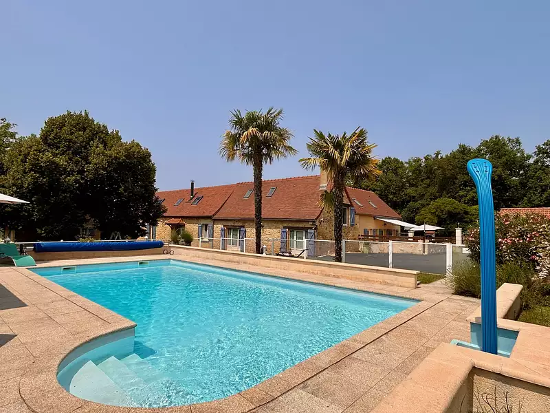 Maison, 315 m²