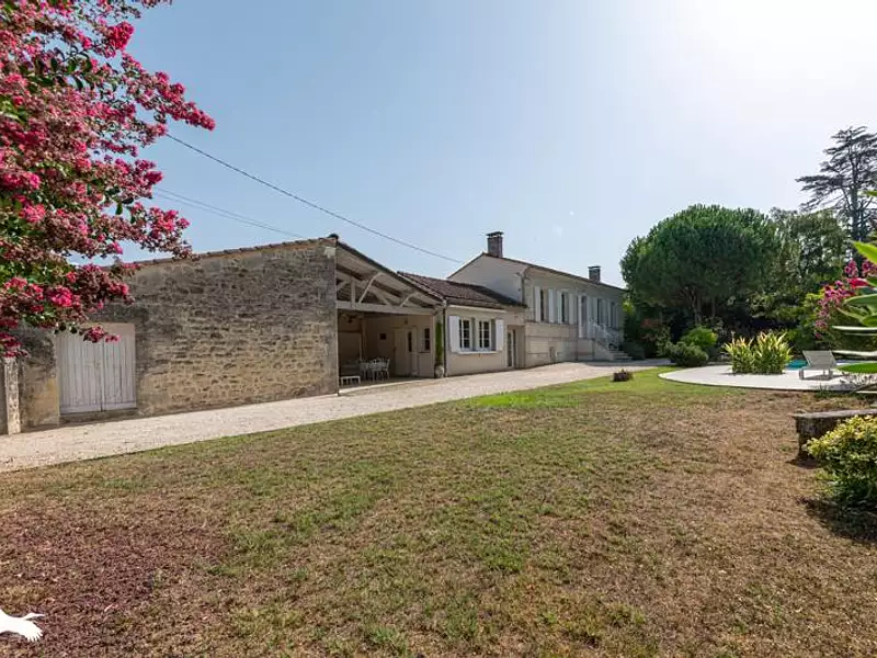 Maison, 137 m²