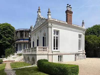 Maison, 325 m²