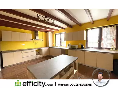 Maison, 185 m²
