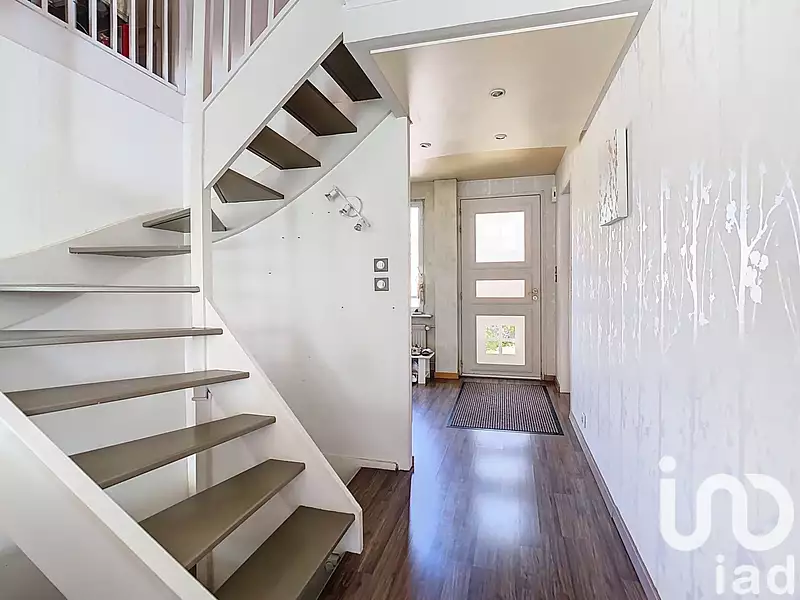 Maison, 179 m²