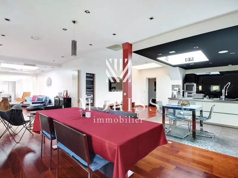 Appartement, 209,87 m²